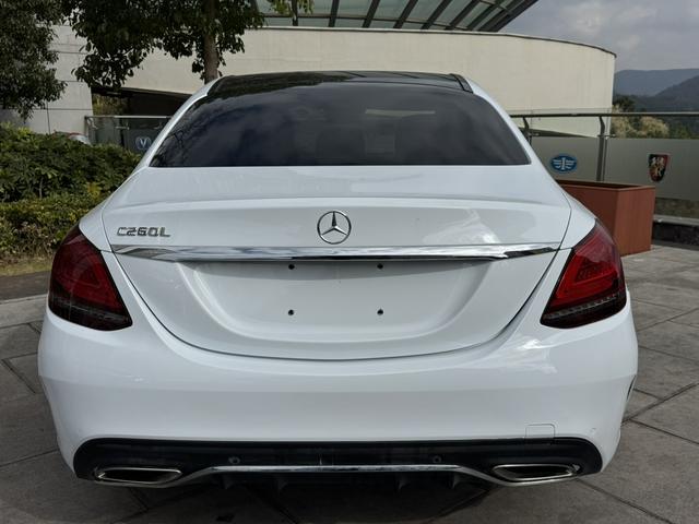 Mercedes-Benz C-Class 2020 thumb 5