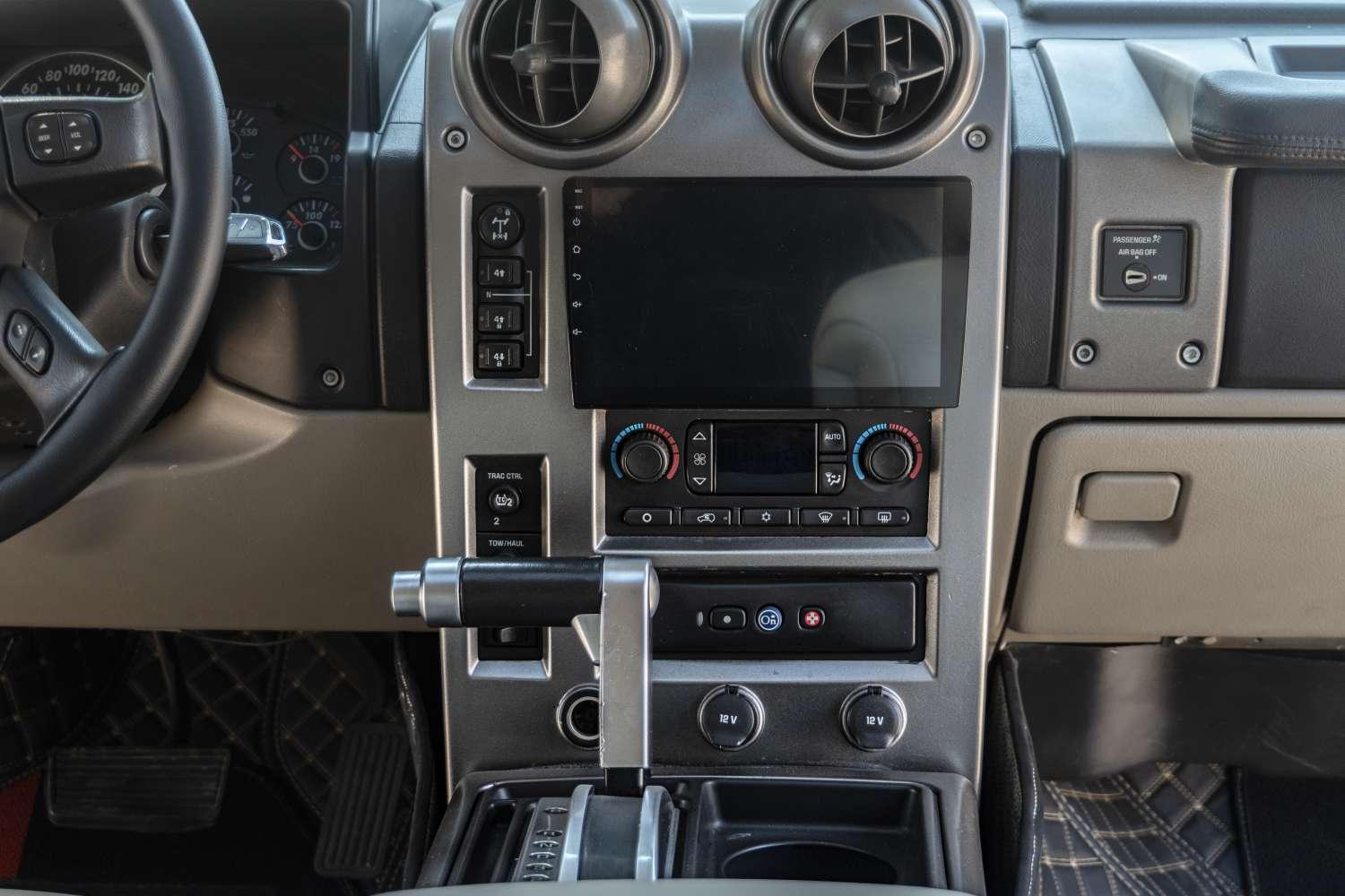 Hummer H2 2003 thumb 6
