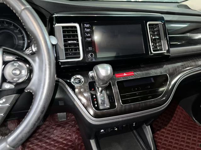 Honda Elysion 2019 thumb 7