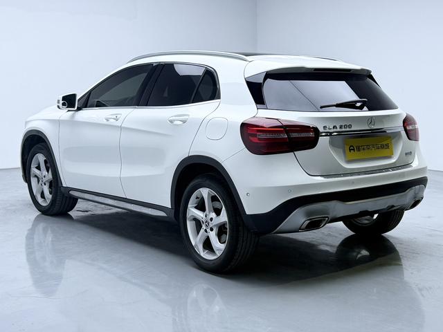 Mercedes-Benz GLA 2019 thumb 3