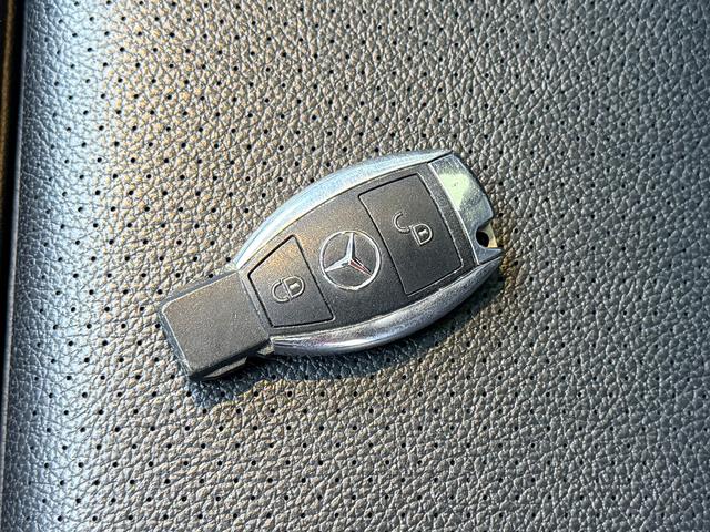 Mercedes-Benz GLA 2019 thumb 9