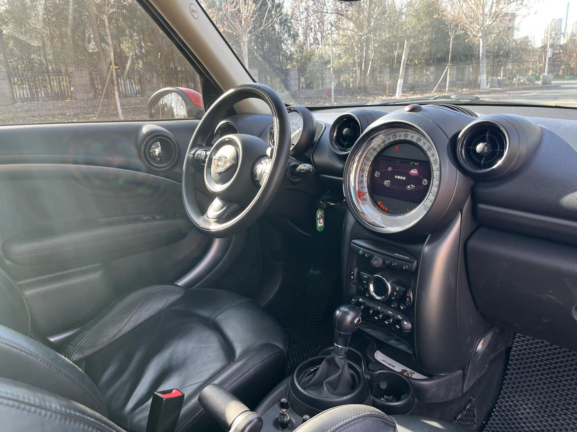 Mini Countryman 2014 thumb 10