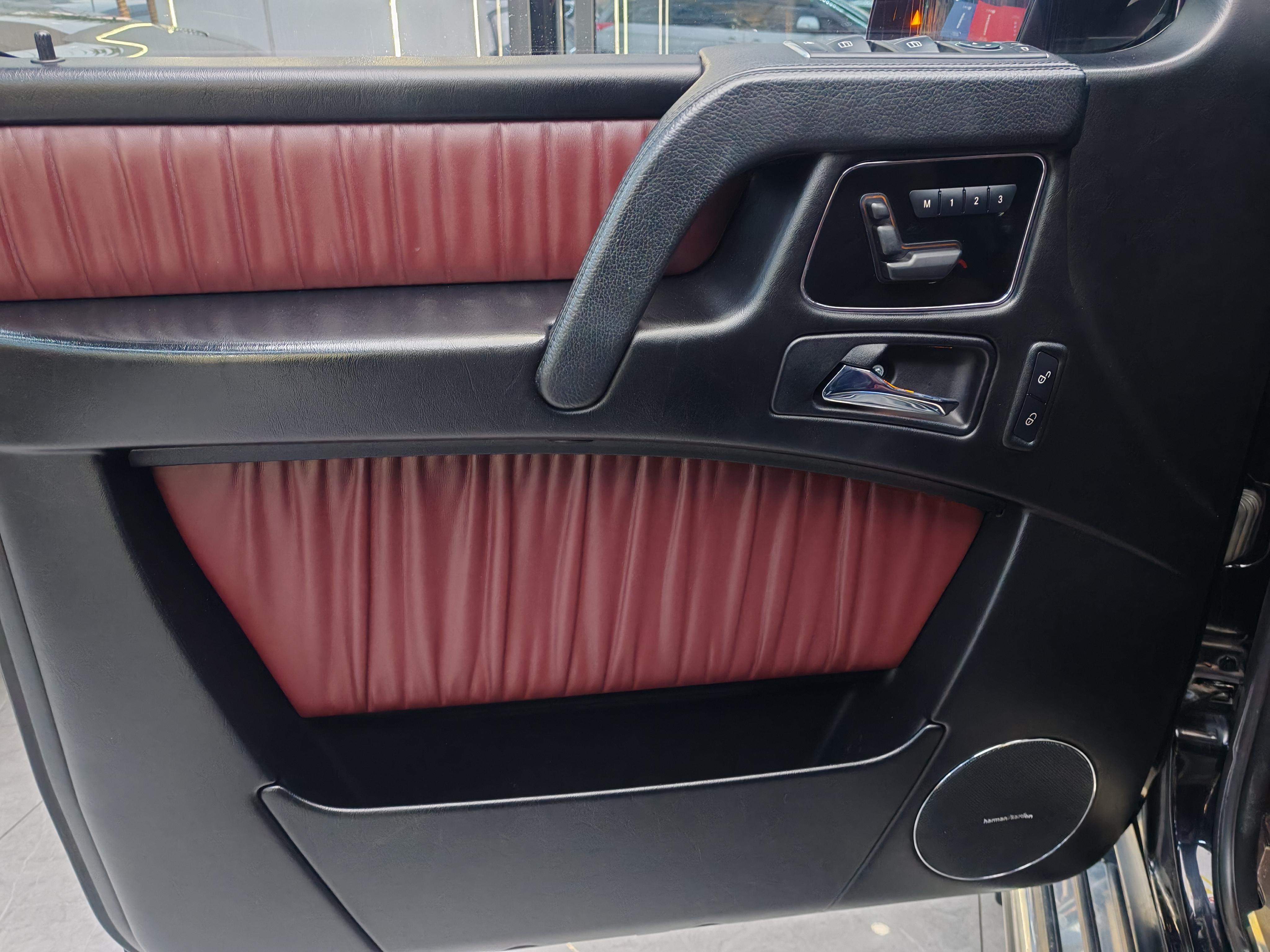 Mercedes-Benz G-Class 2017 thumb 8