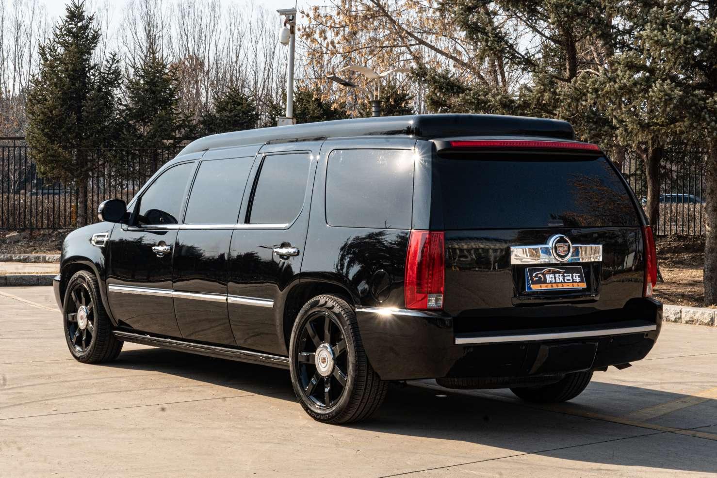 Cadillac Escalade 2011 thumb 3