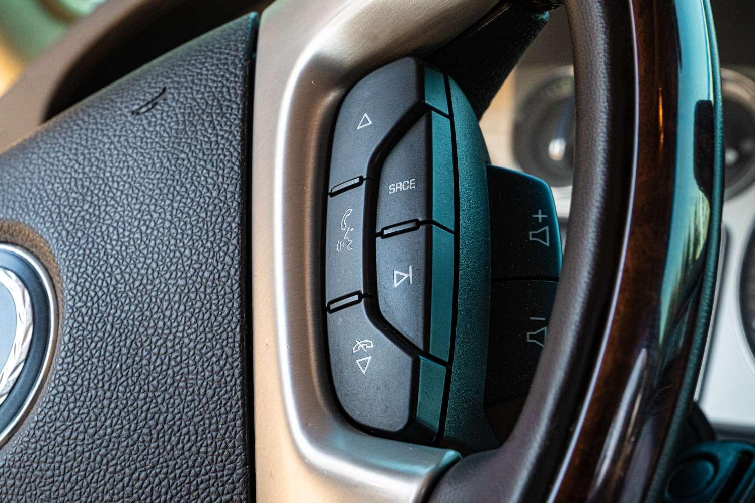 Cadillac Escalade 2011 thumb 11