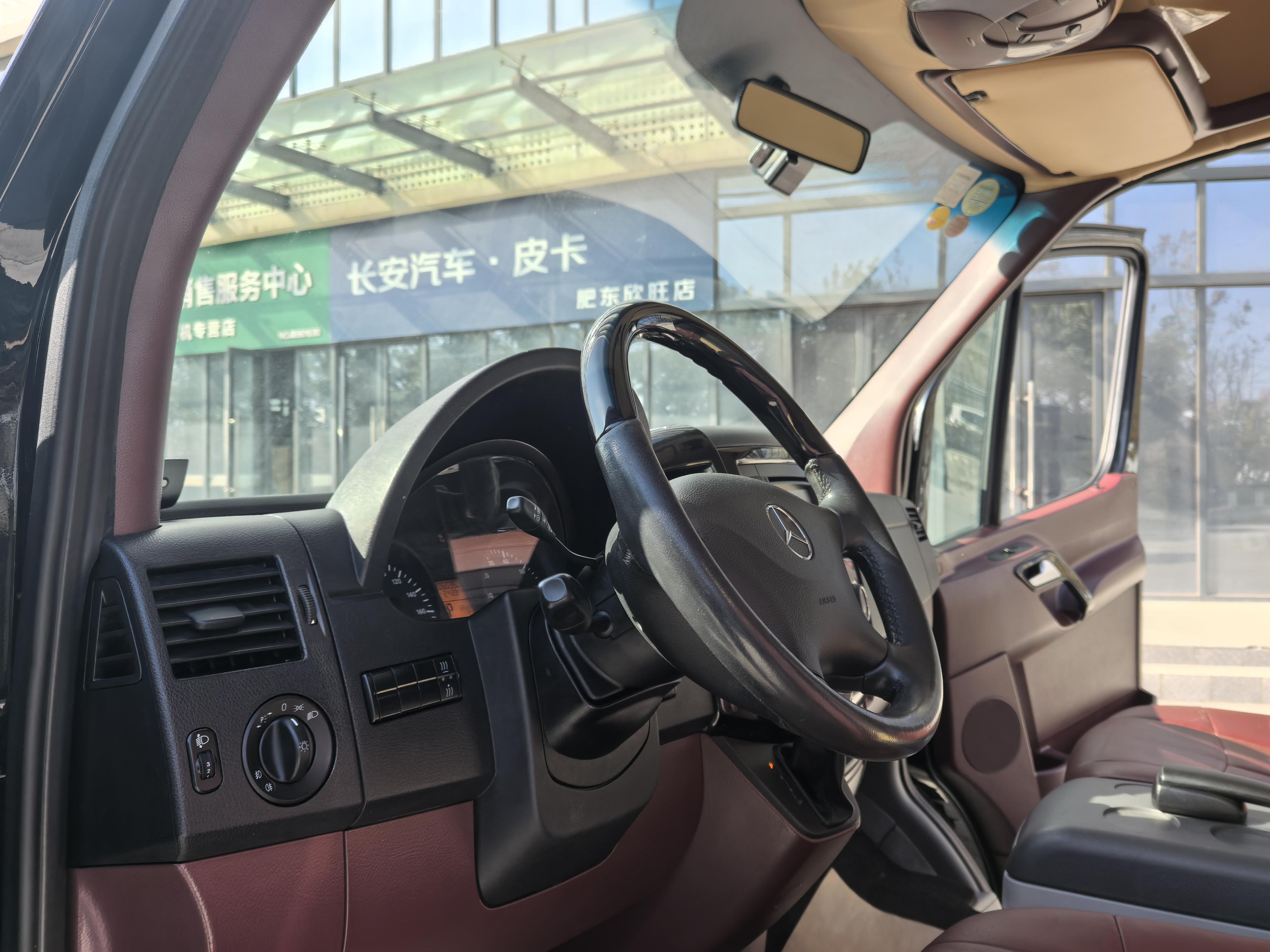 Mercedes-Benz R-Class 2016 thumb 8