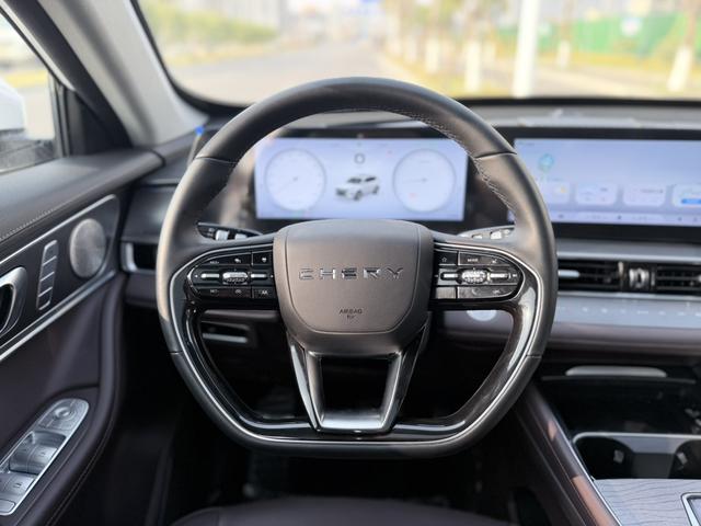 Chery Tiggo 8 2022 thumb 2