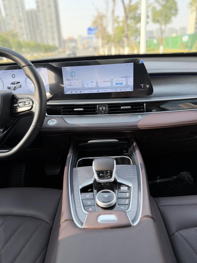 Chery Tiggo 8 2022 thumb 3