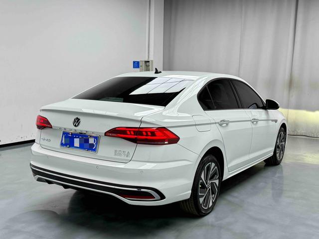 Volkswagen Bora 2023 thumb 3