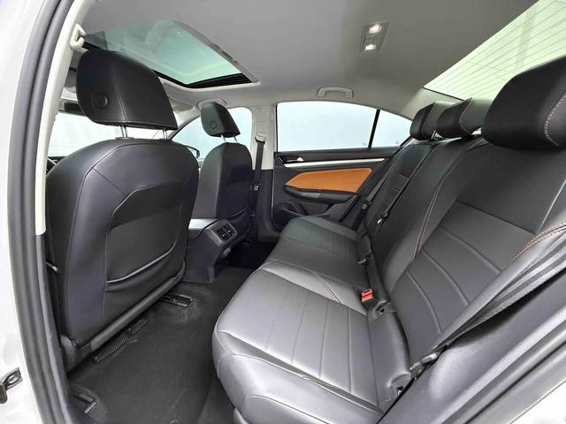 Volkswagen Bora 2023 thumb 12