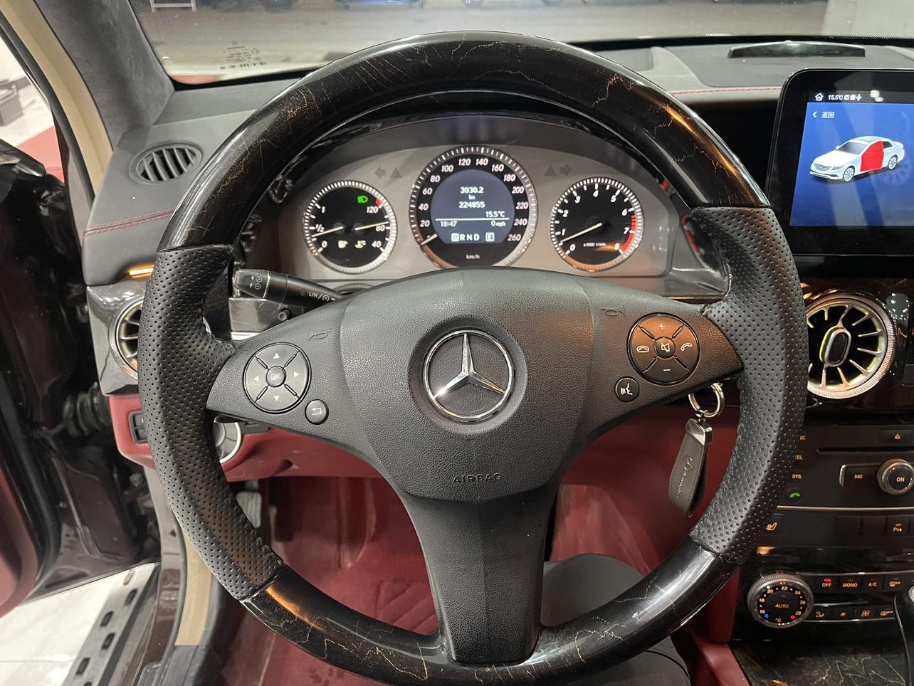Mercedes-Benz GLK 2012 thumb 6