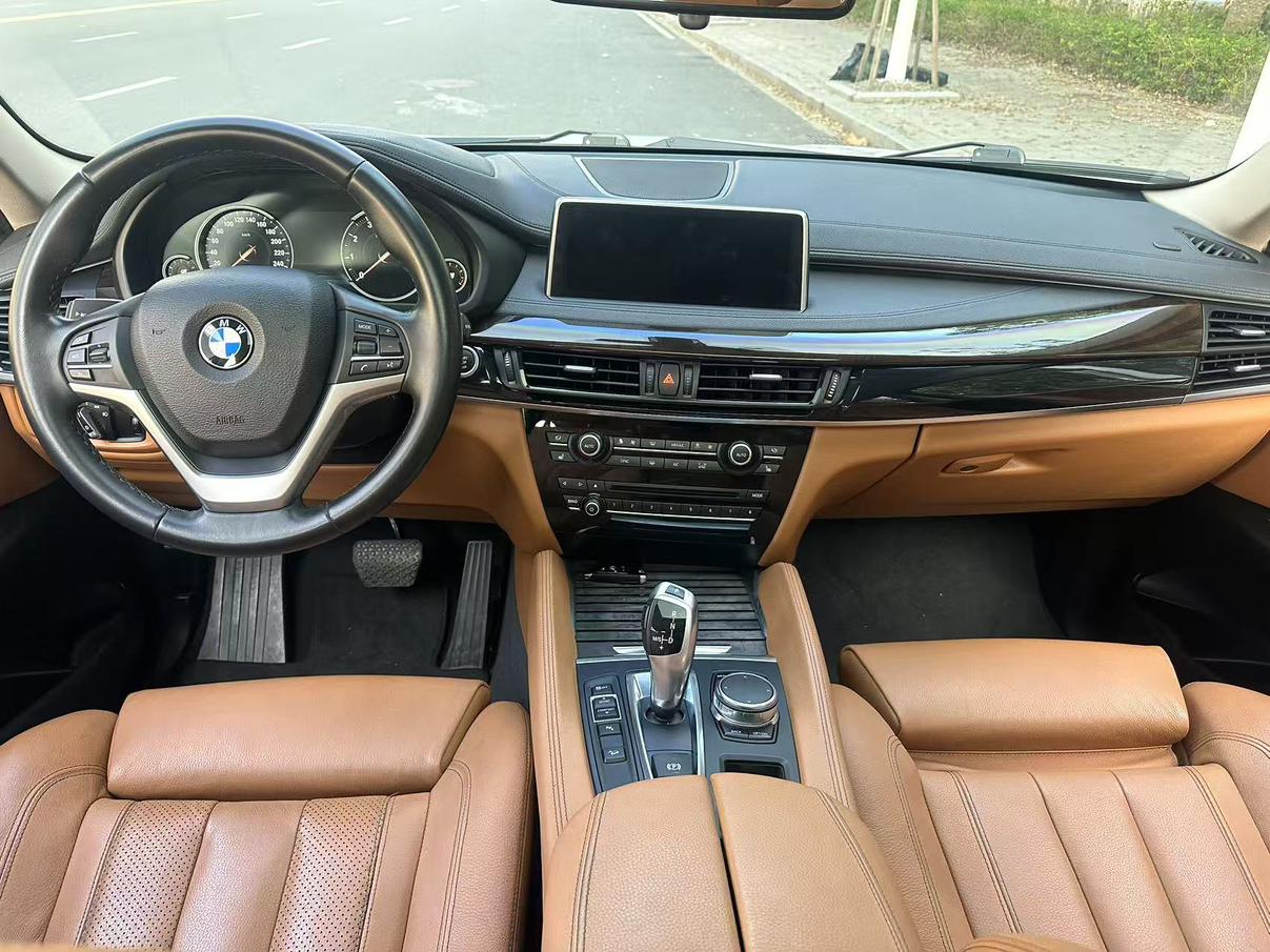 BMW X6 2018 thumb 8