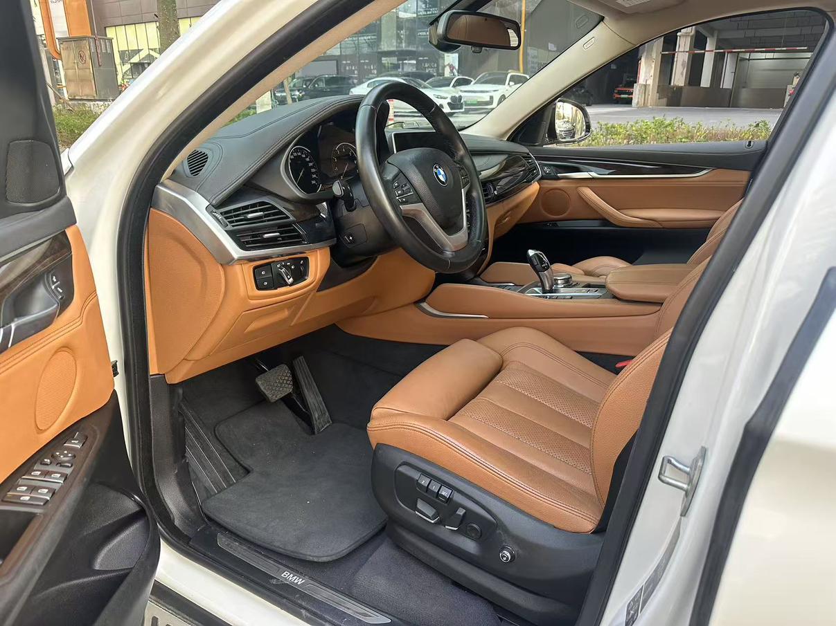 BMW X6 2018 thumb 10