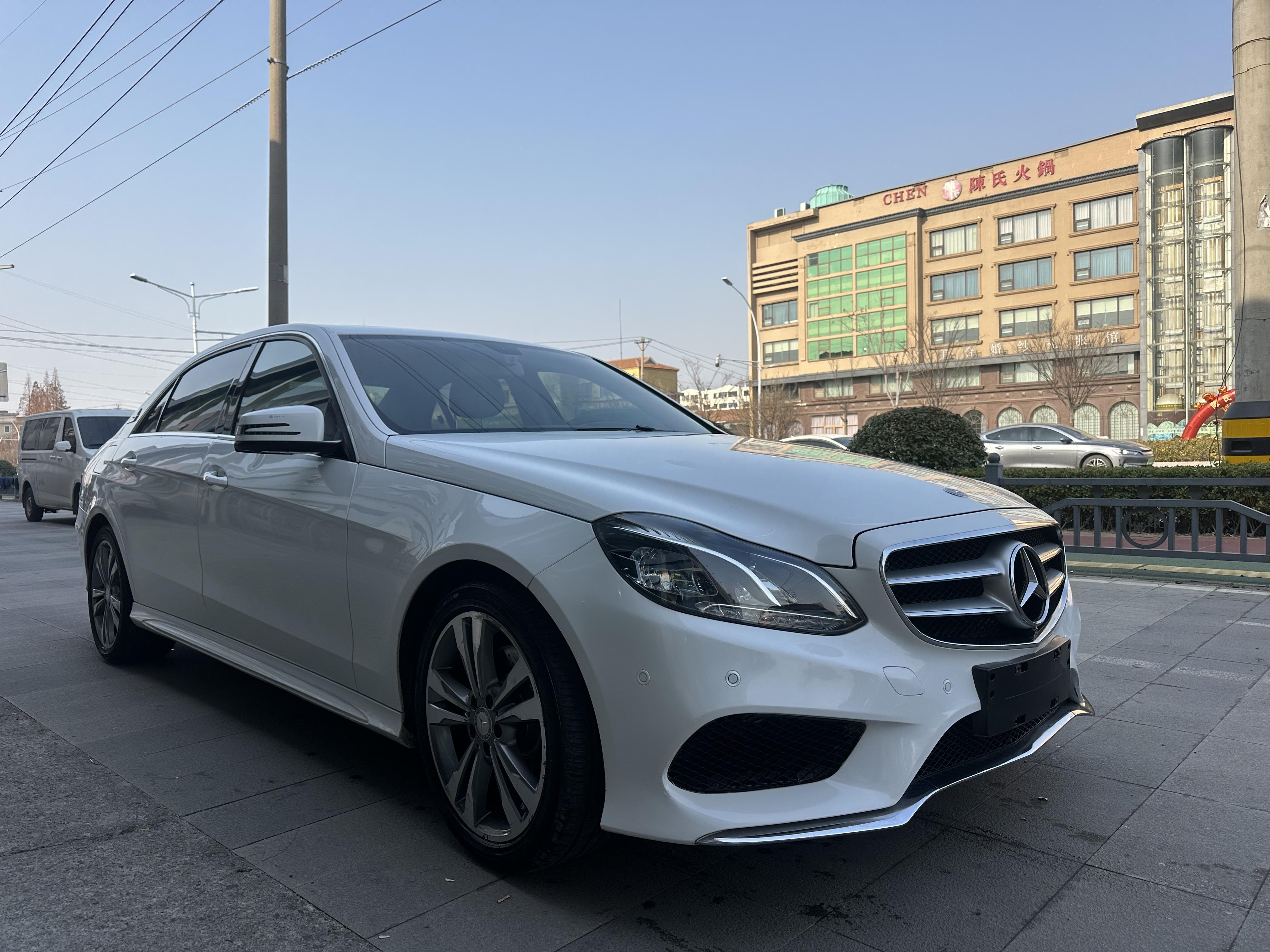 Mercedes-Benz E-Class 2015 thumb 11