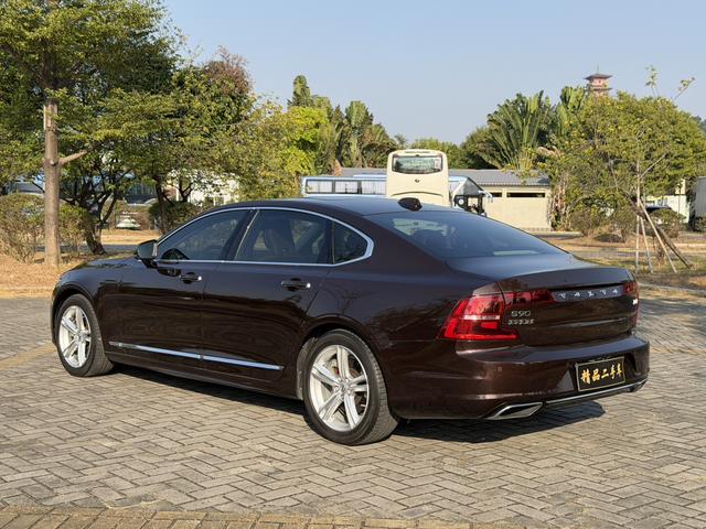 Volvo S90 2019 thumb 9