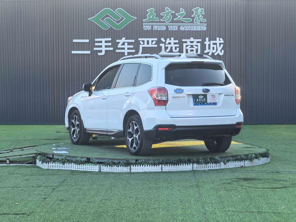 Subaru Forester 2013 thumb 3