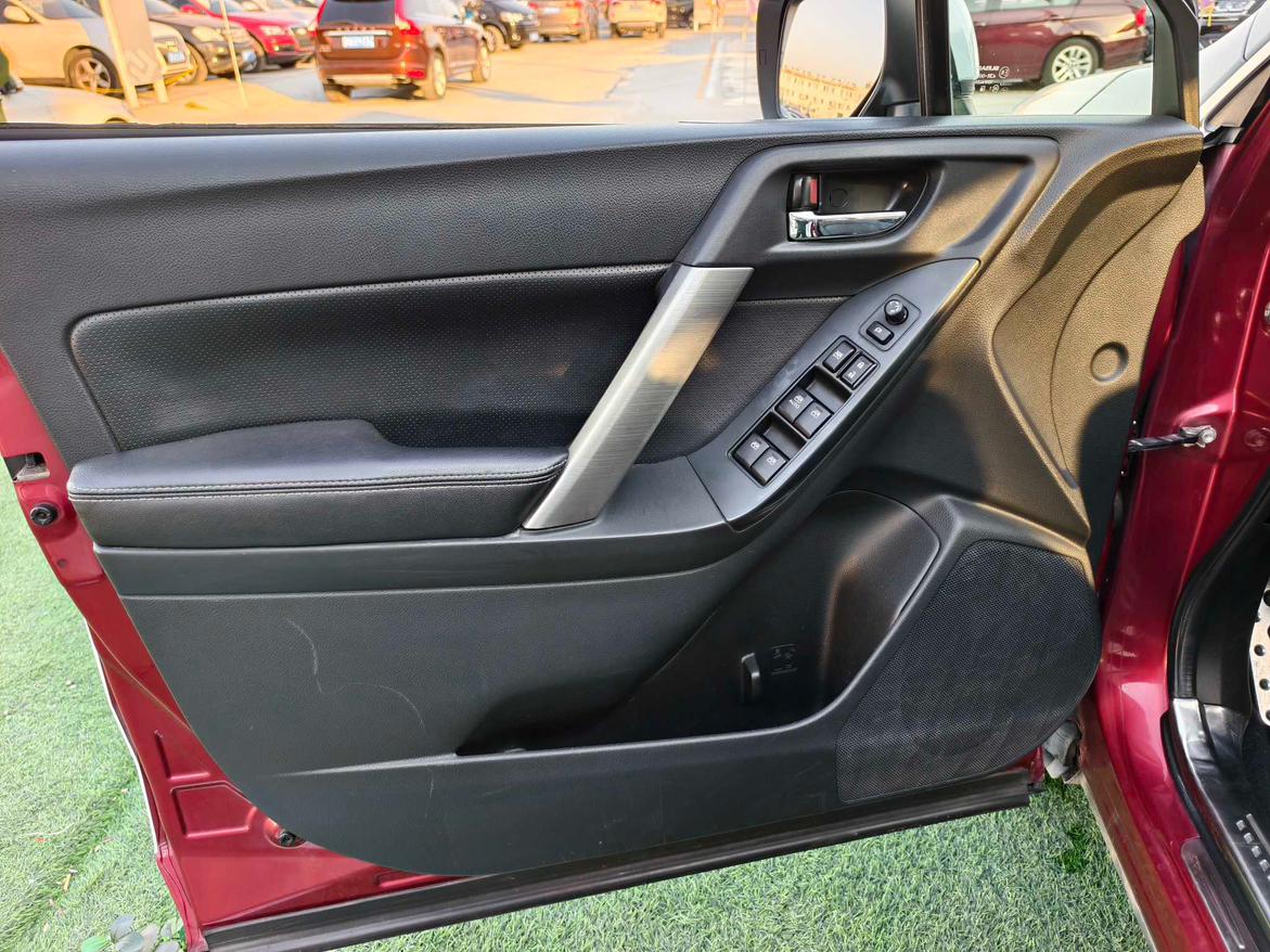 Subaru Forester 2013 thumb 7