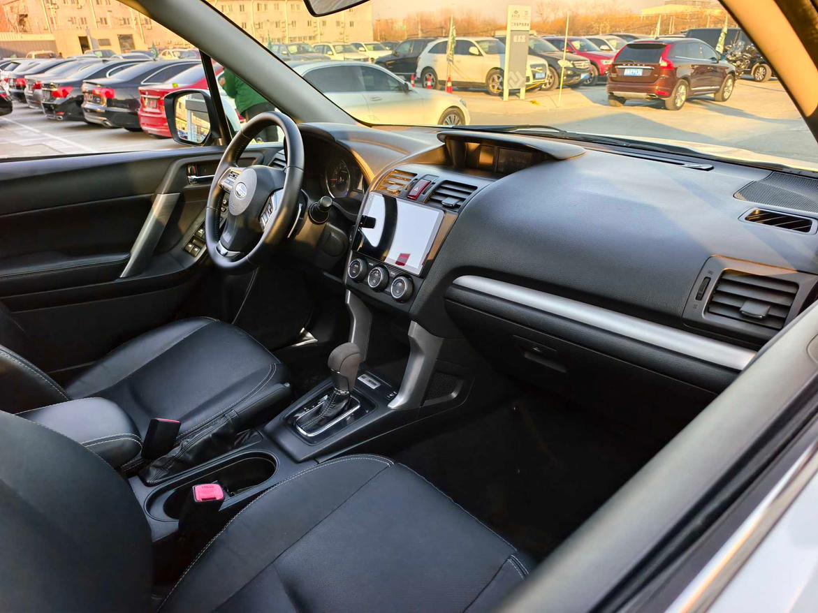 Subaru Forester 2013 thumb 11