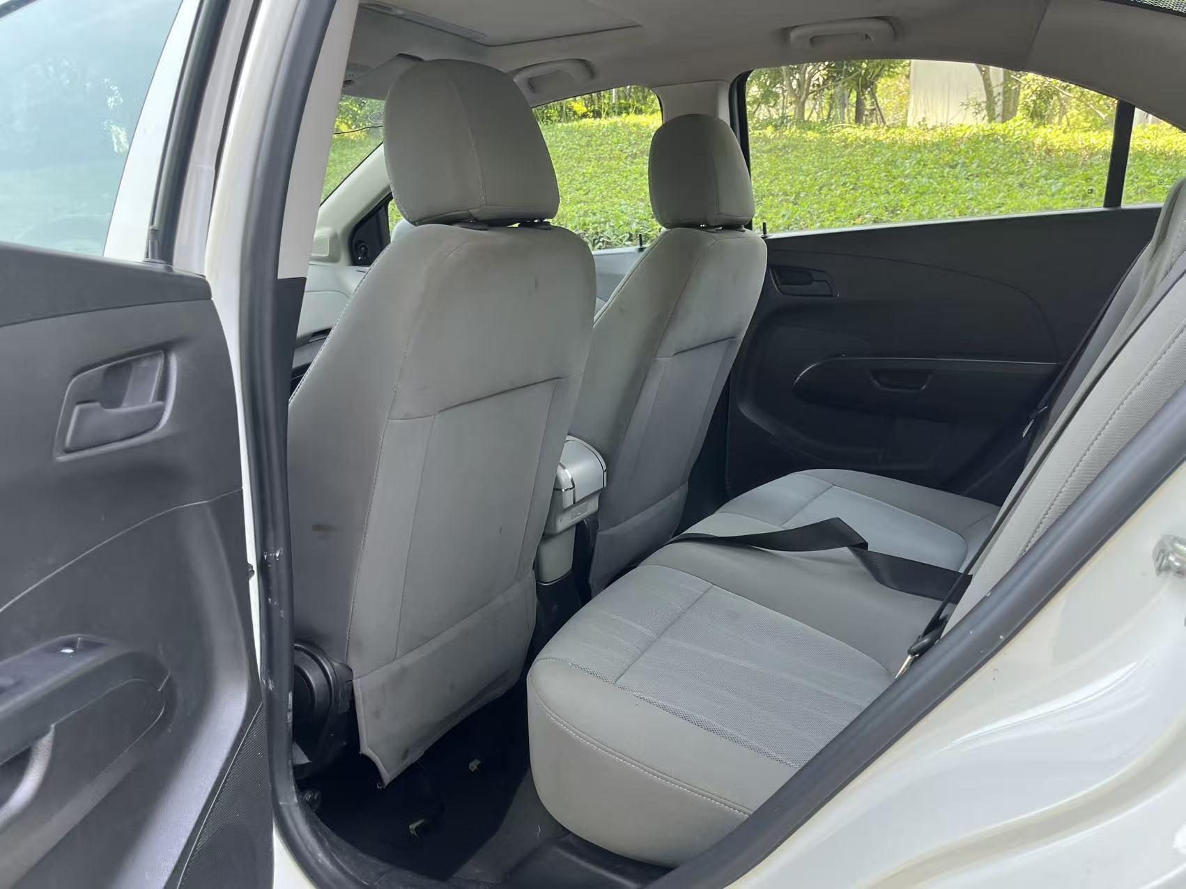Chevrolet Aveo 2014 thumb 9