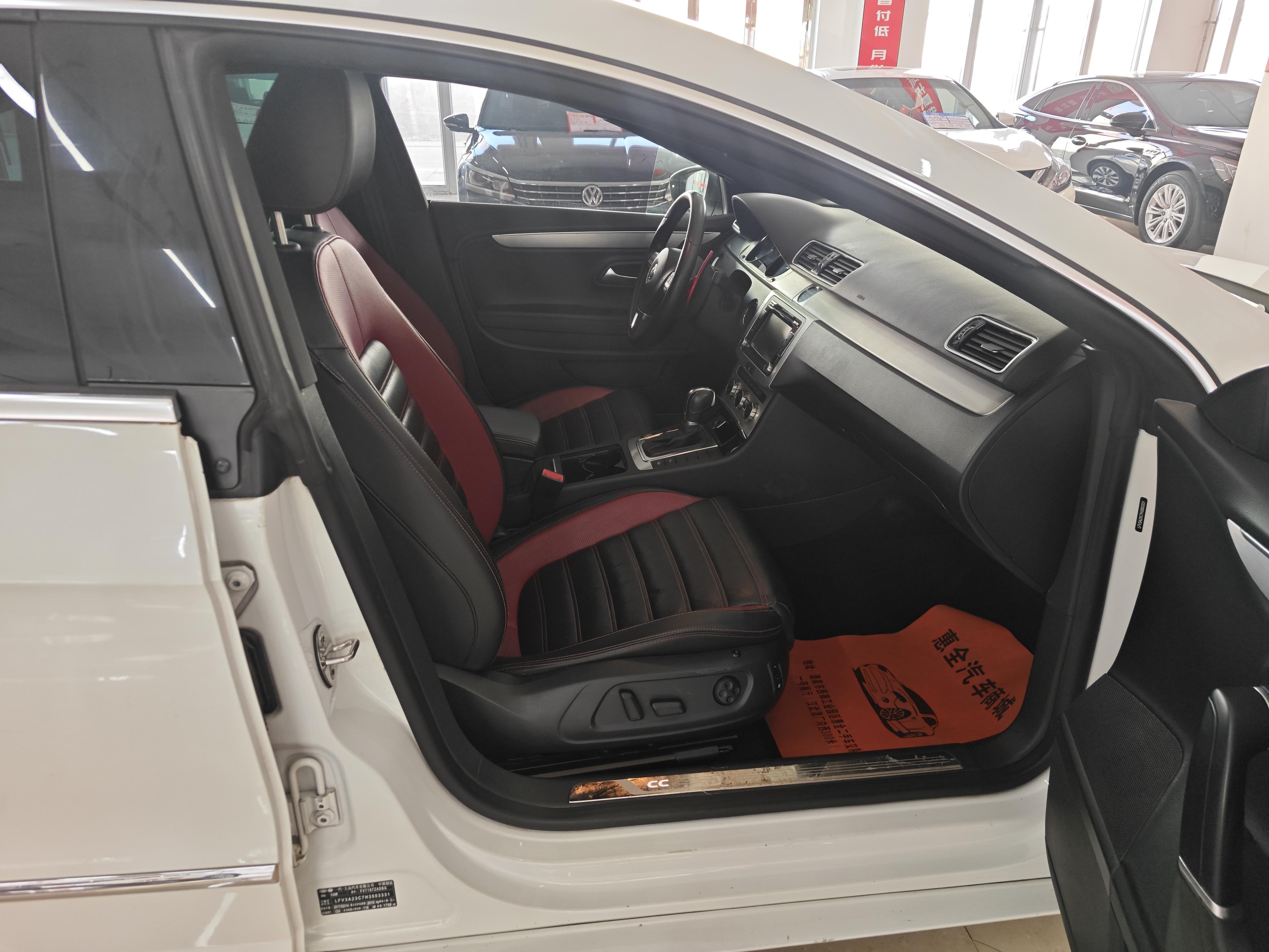 Volkswagen Arteon 2017 thumb 12