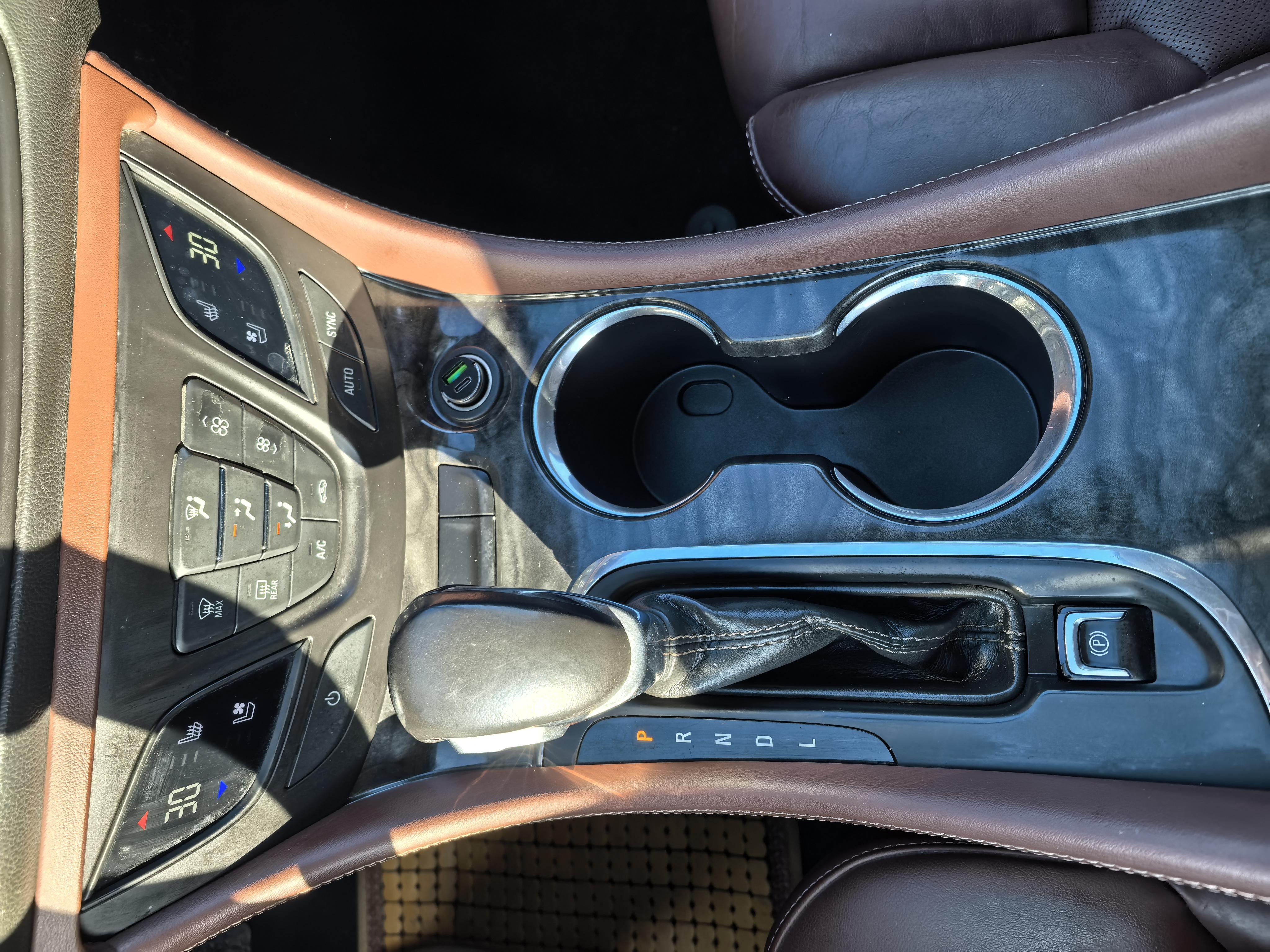Buick Envision 2015 thumb 9