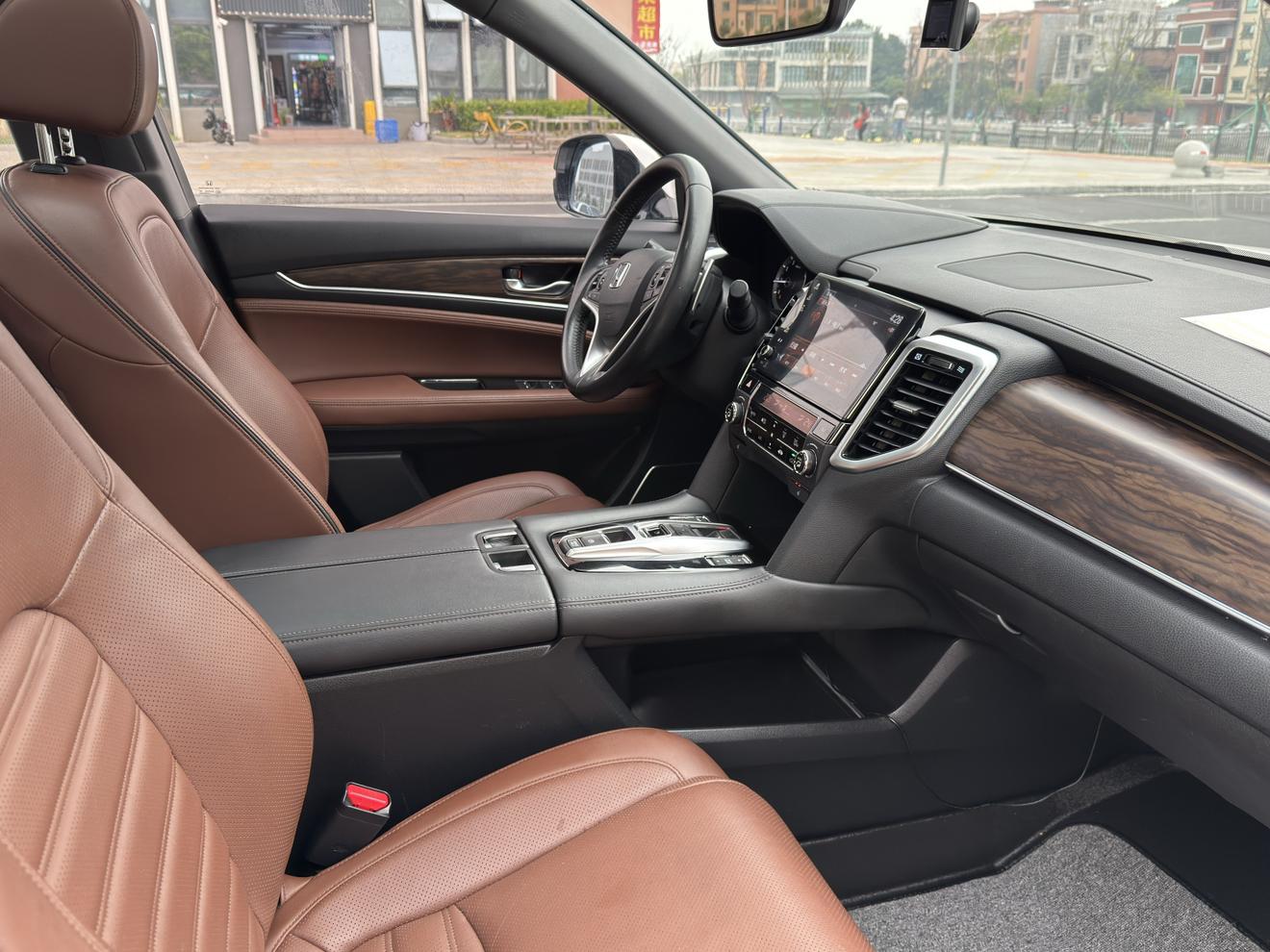 Honda UR-V 2018 thumb 12