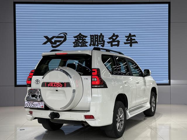 Toyota Land Cruiser Prado 2019 thumb 4