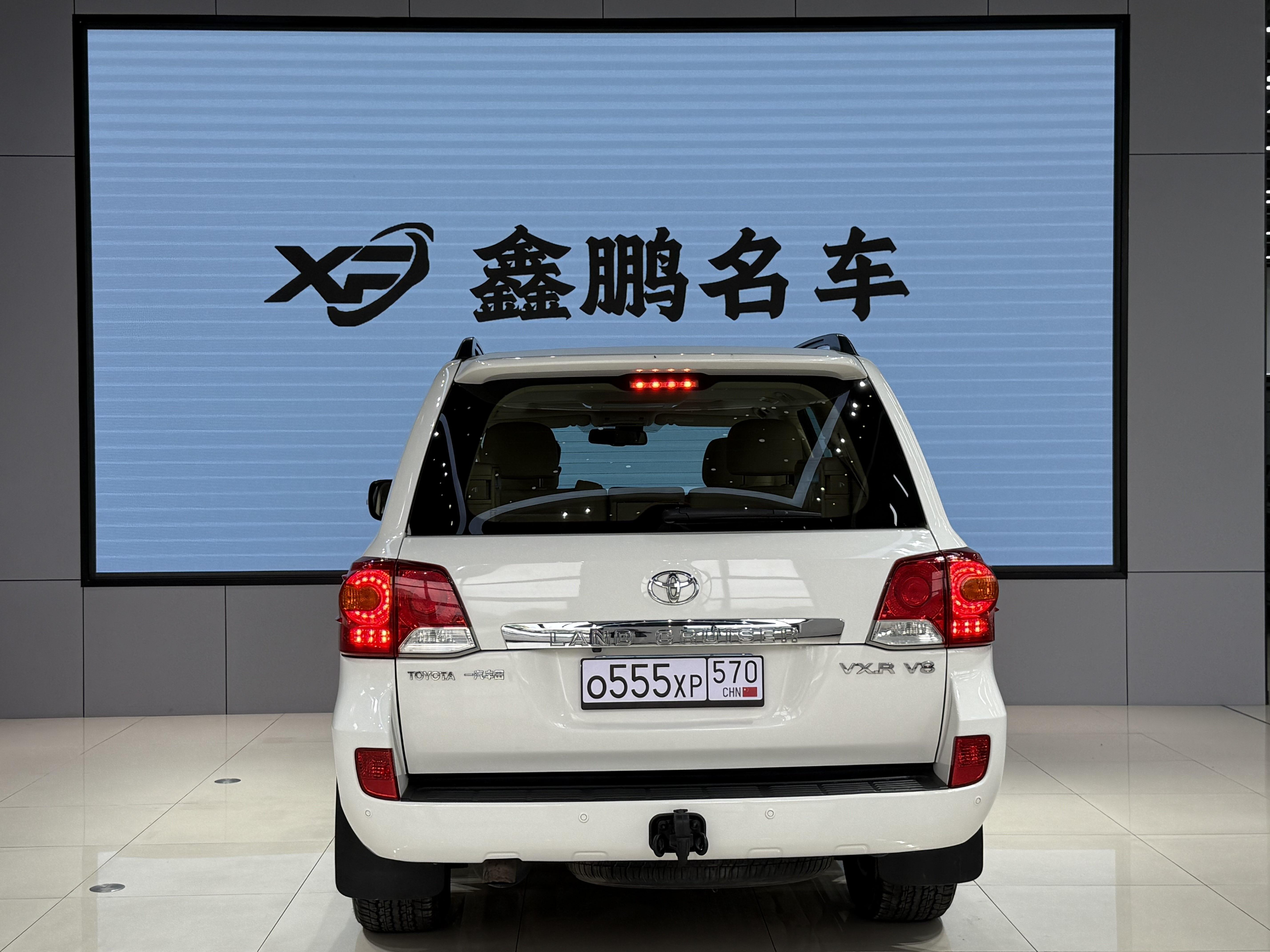 Toyota Land Cruiser 2018 thumb 4
