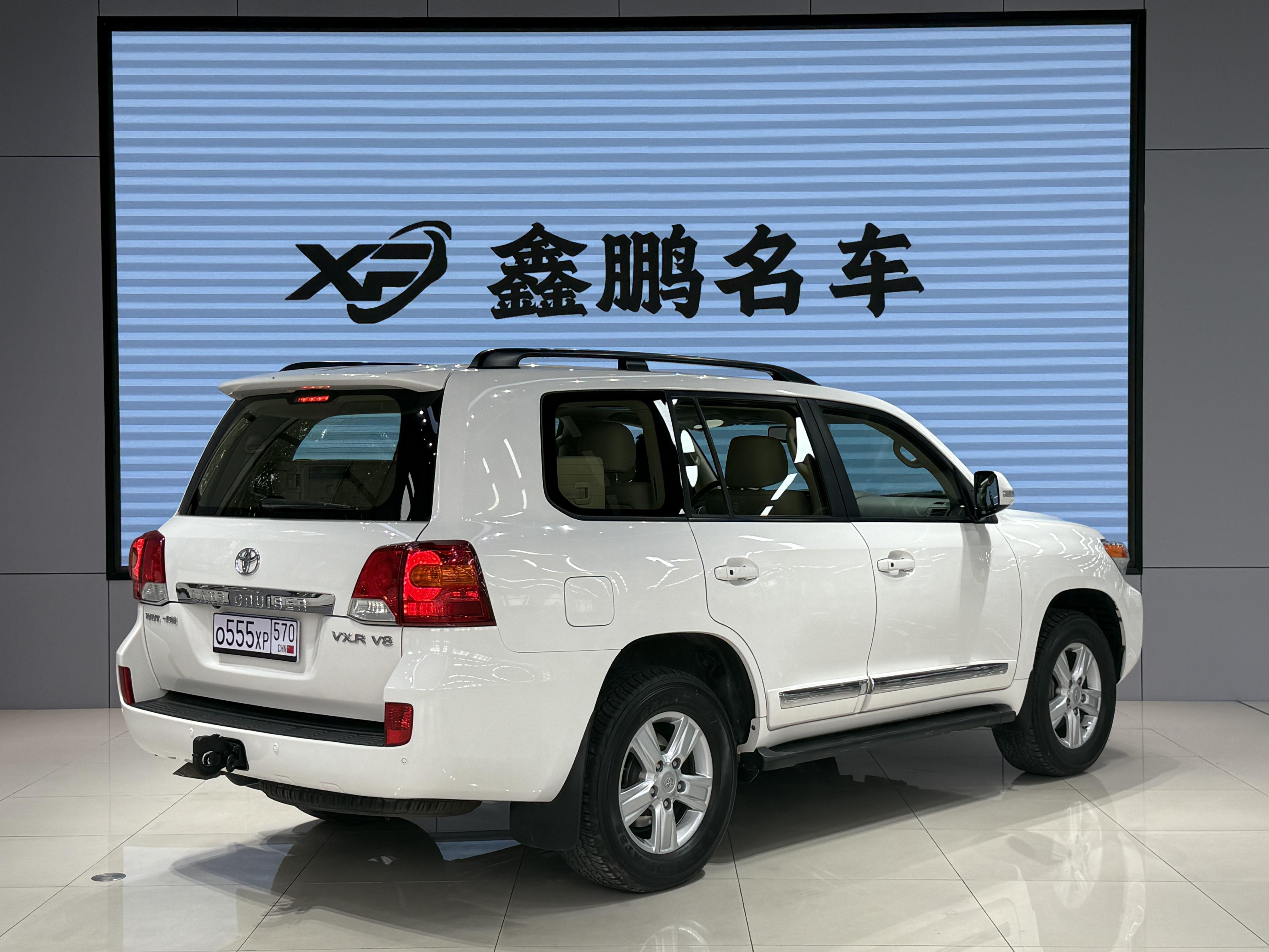 Toyota Land Cruiser 2018 thumb 5