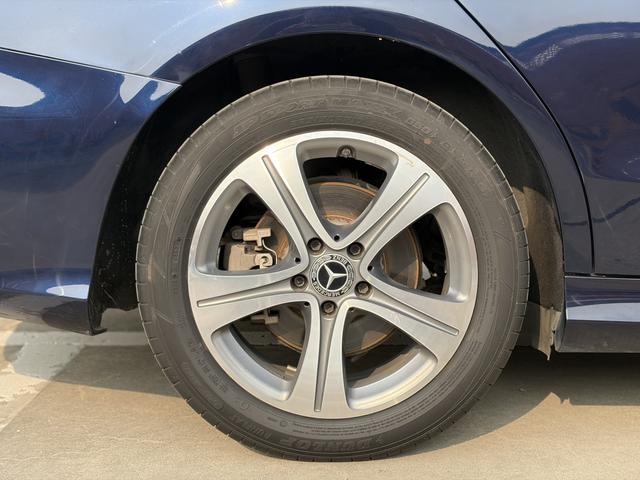 Mercedes-Benz C-Class 2020 thumb 8