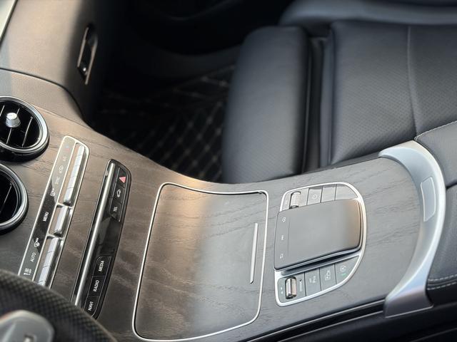 Mercedes-Benz C-Class 2020 thumb 11