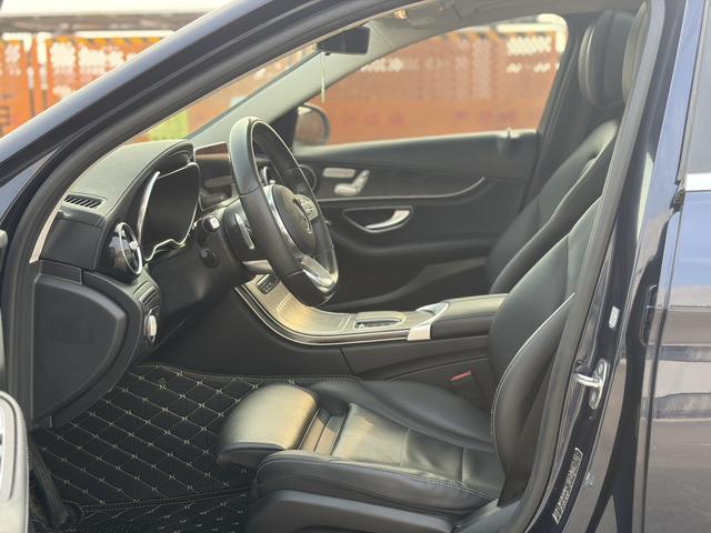 Mercedes-Benz C-Class 2020 thumb 12