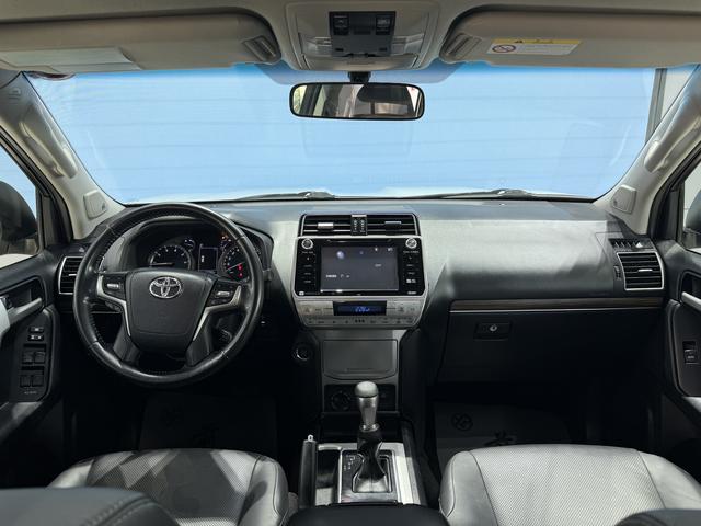 Toyota Land Cruiser Prado 2019 thumb 7