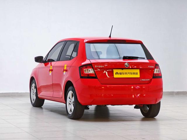 Skoda Gienia 2019 thumb 3