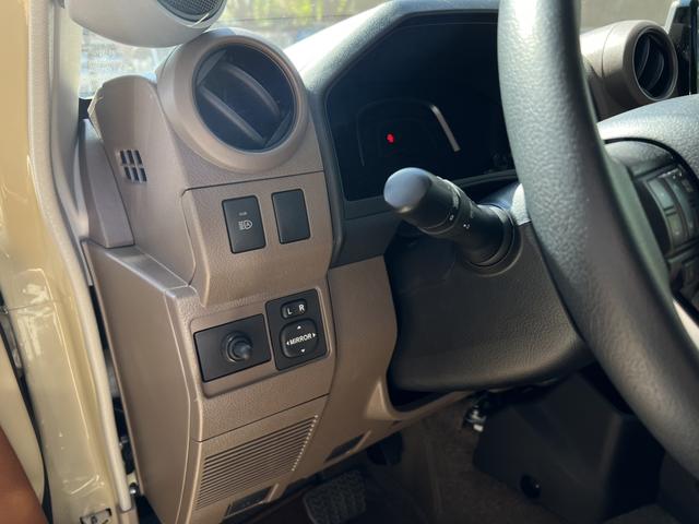 Toyota Lan De Ku Lu Ze 2025 thumb 8