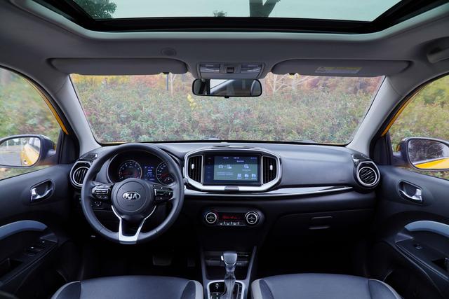Kia Stonic 2019 thumb 9