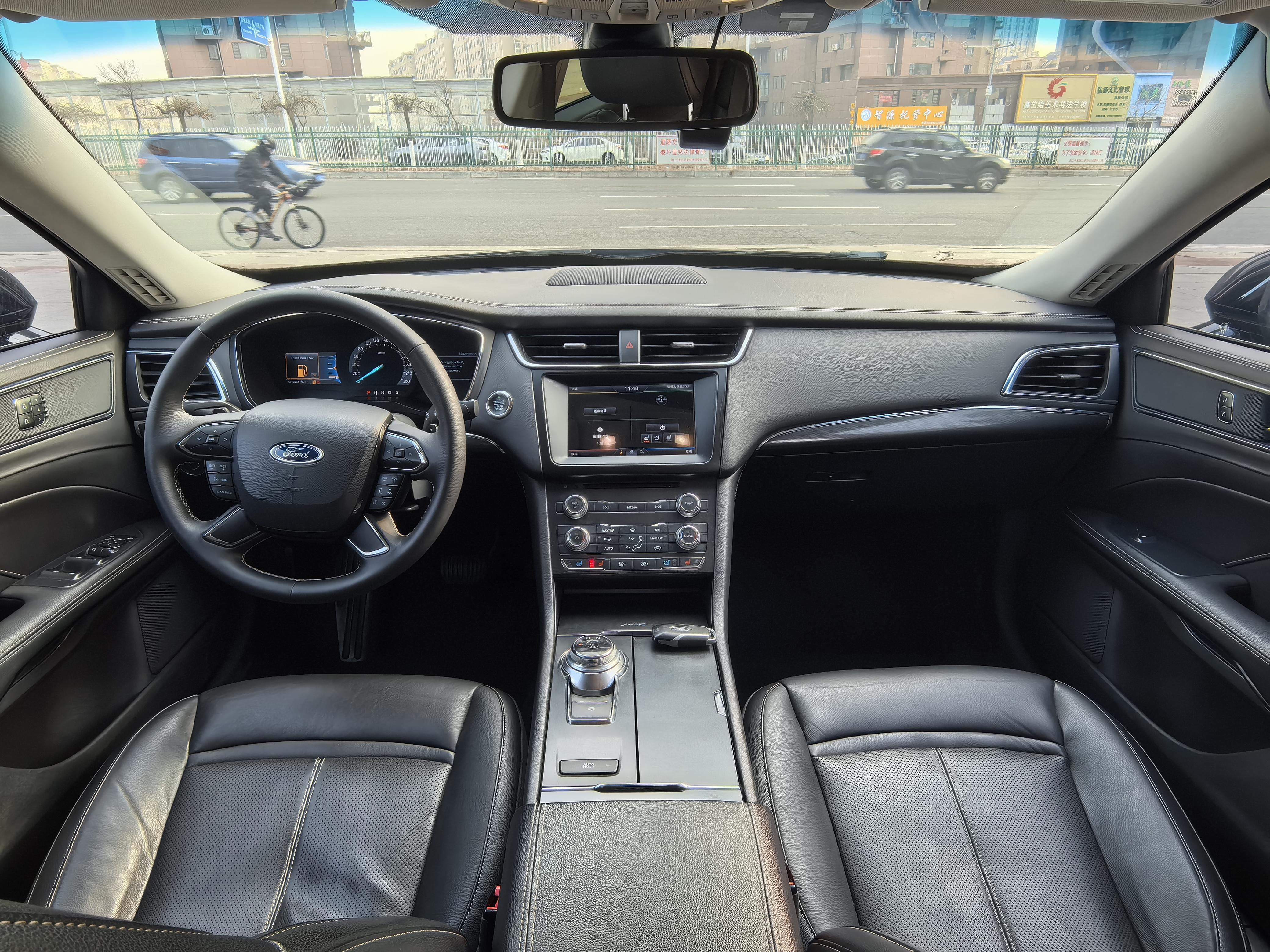 Ford Taurus 2016 thumb 6