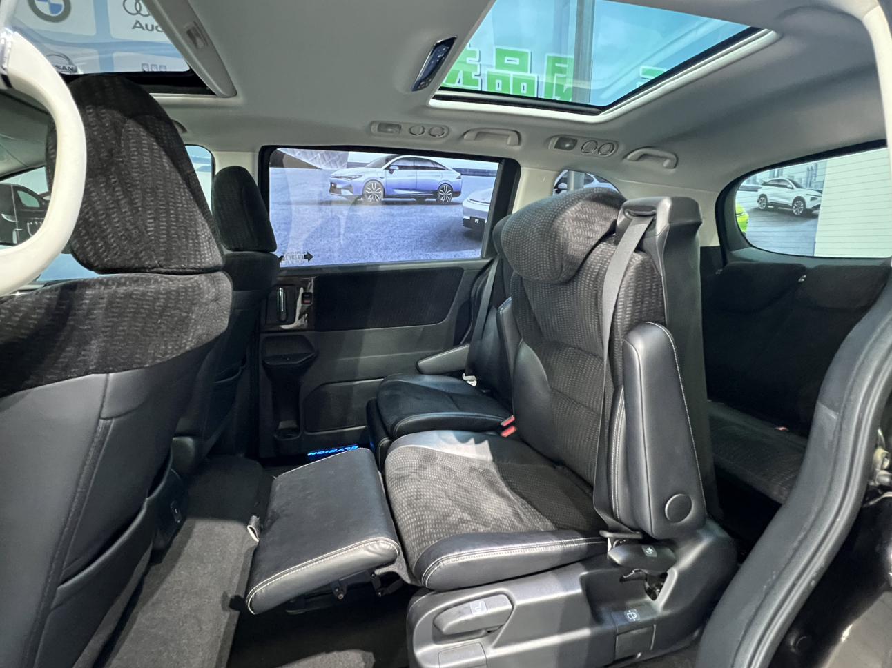 Honda Elysion 2019 thumb 7