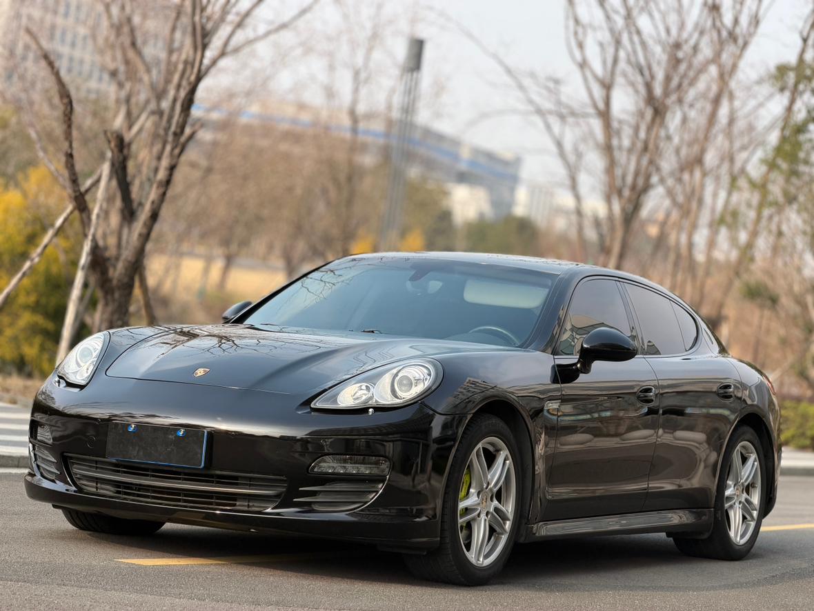 Porsche Panamera 2012 thumb 10