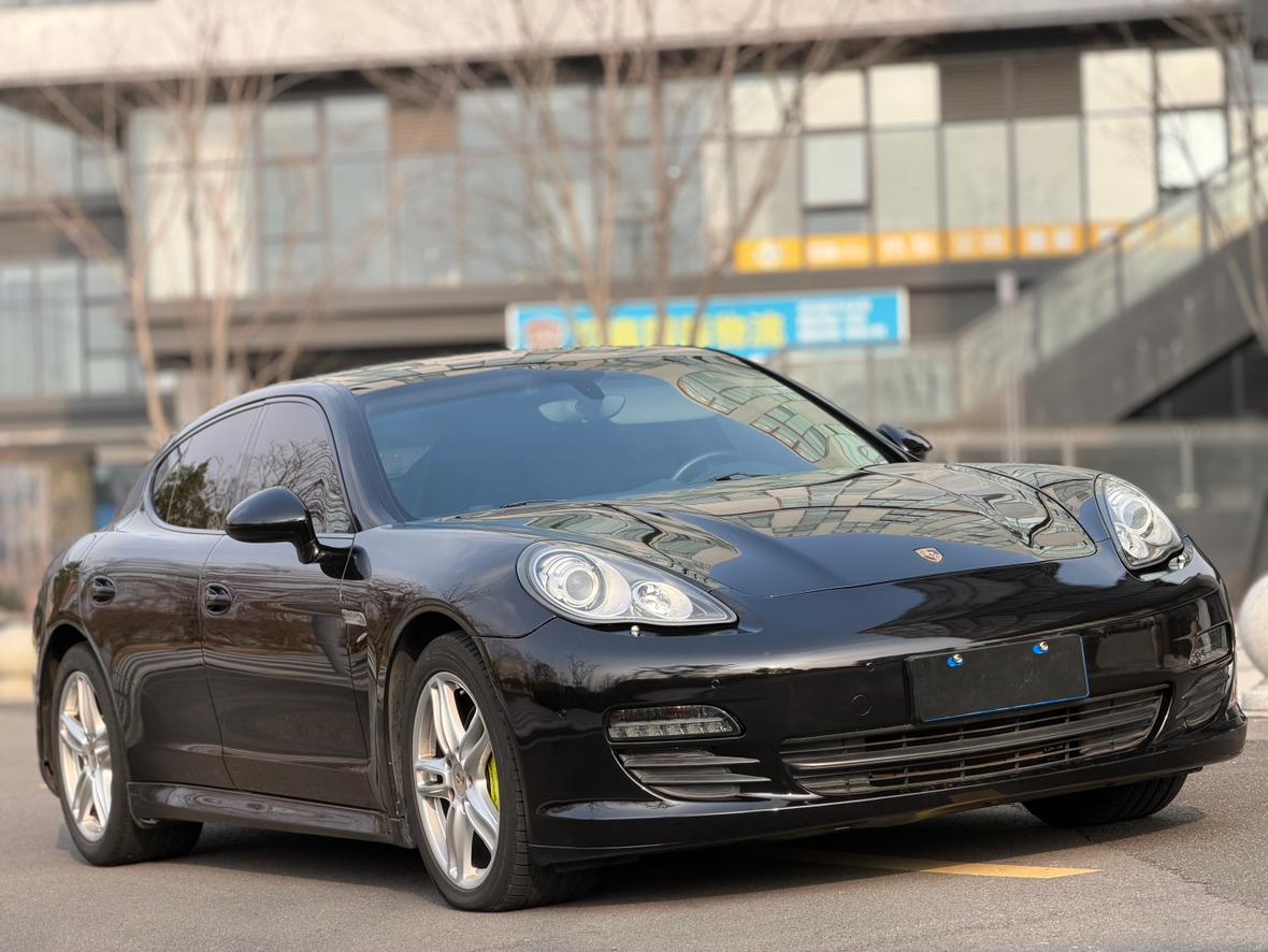 Porsche Panamera 2012 thumb 12
