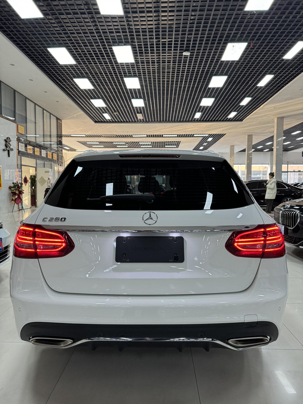 Mercedes-Benz C-Class 2021 thumb 10