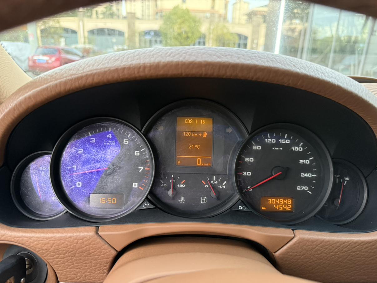 Porsche Cayenne 2006 thumb 11