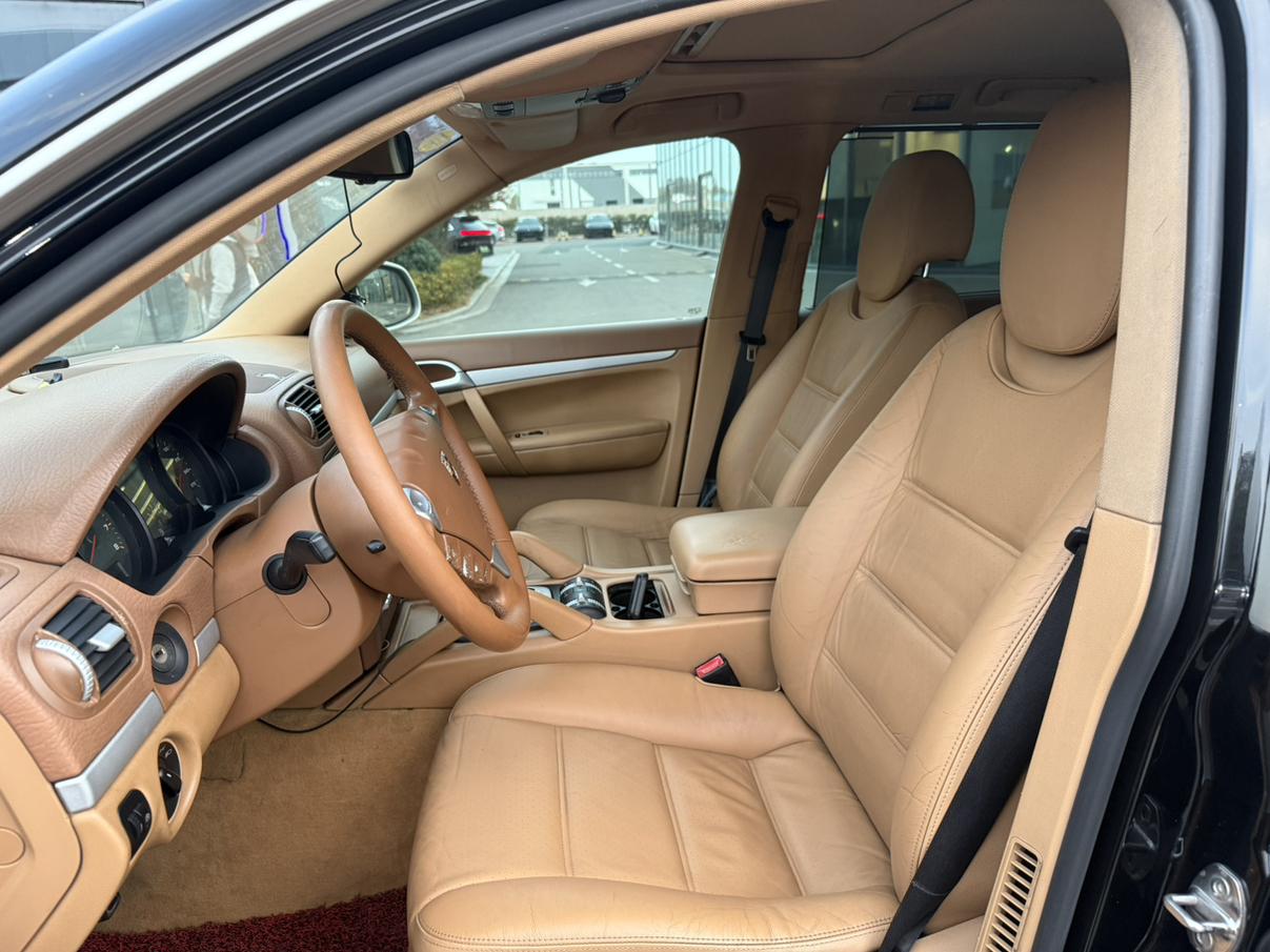 Porsche Cayenne 2006 thumb 12