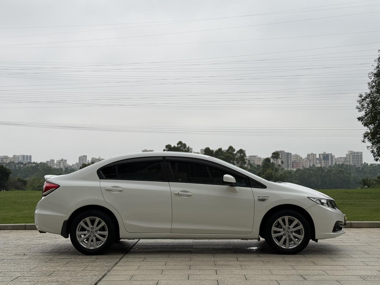 Honda Civic Ferio 2016 thumb 6