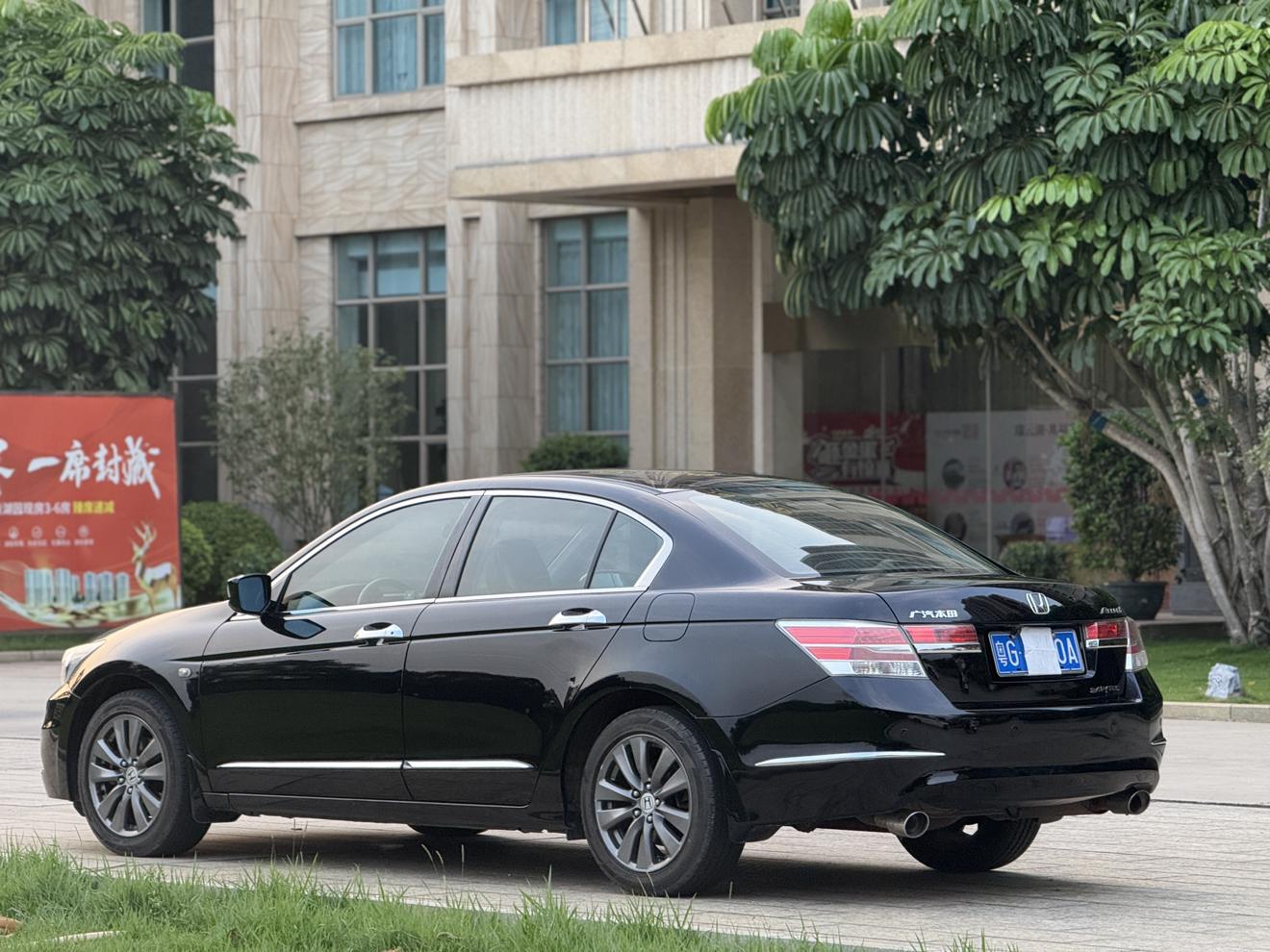 Honda Accord 2013 thumb 2