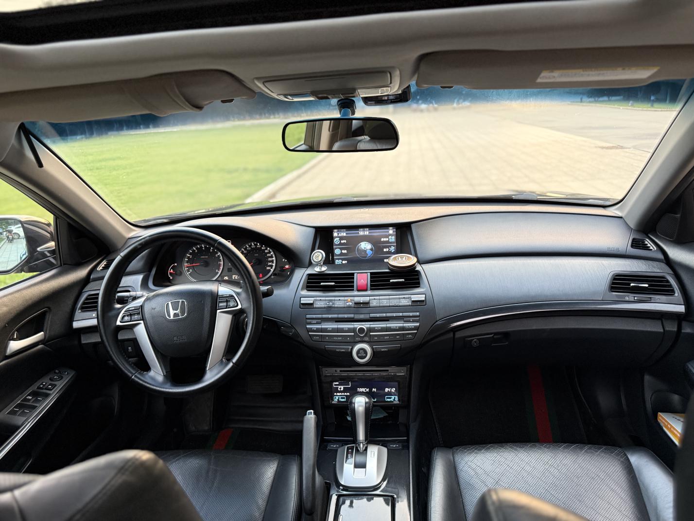 Honda Accord 2013 thumb 10