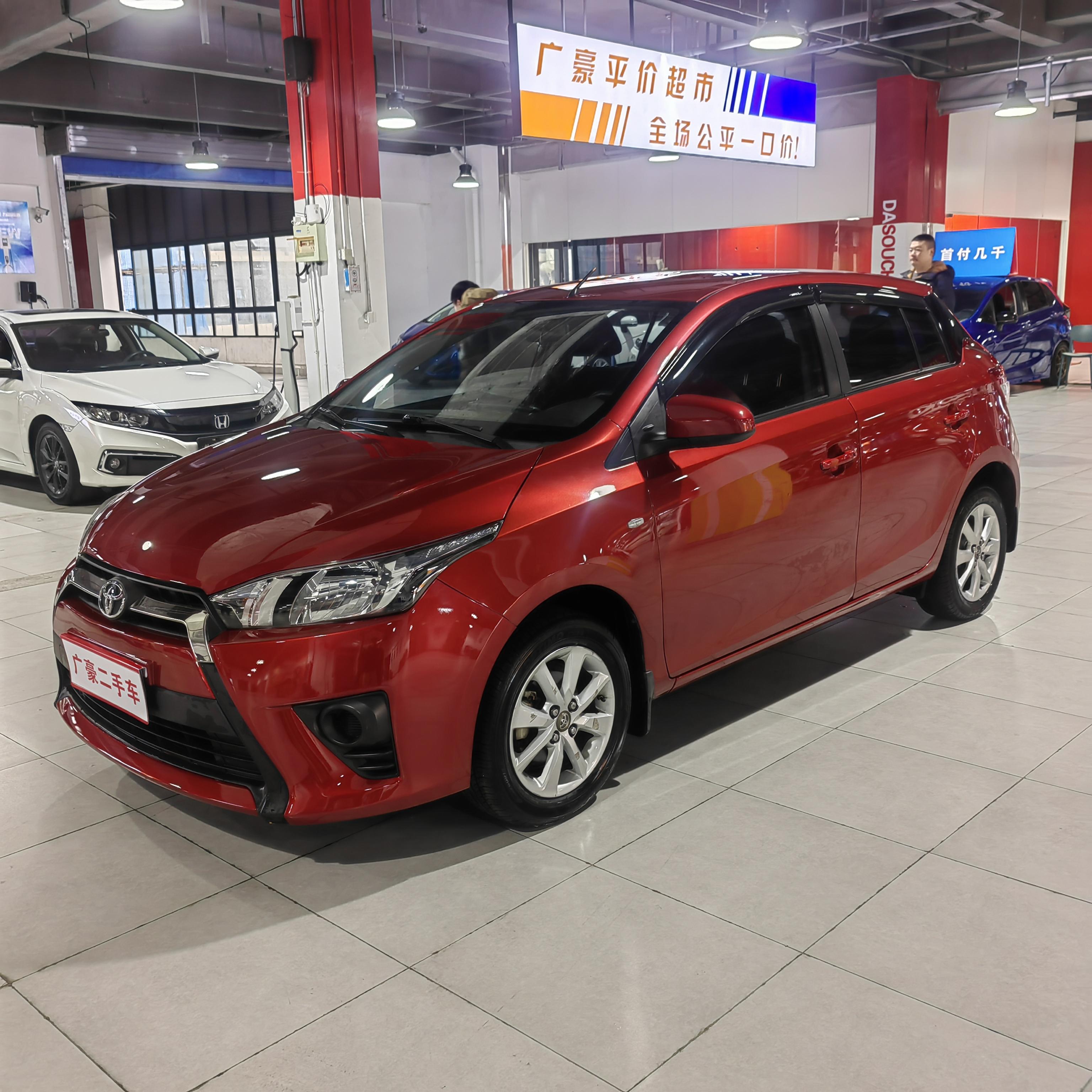 Toyota Yaris 2014 thumb 8