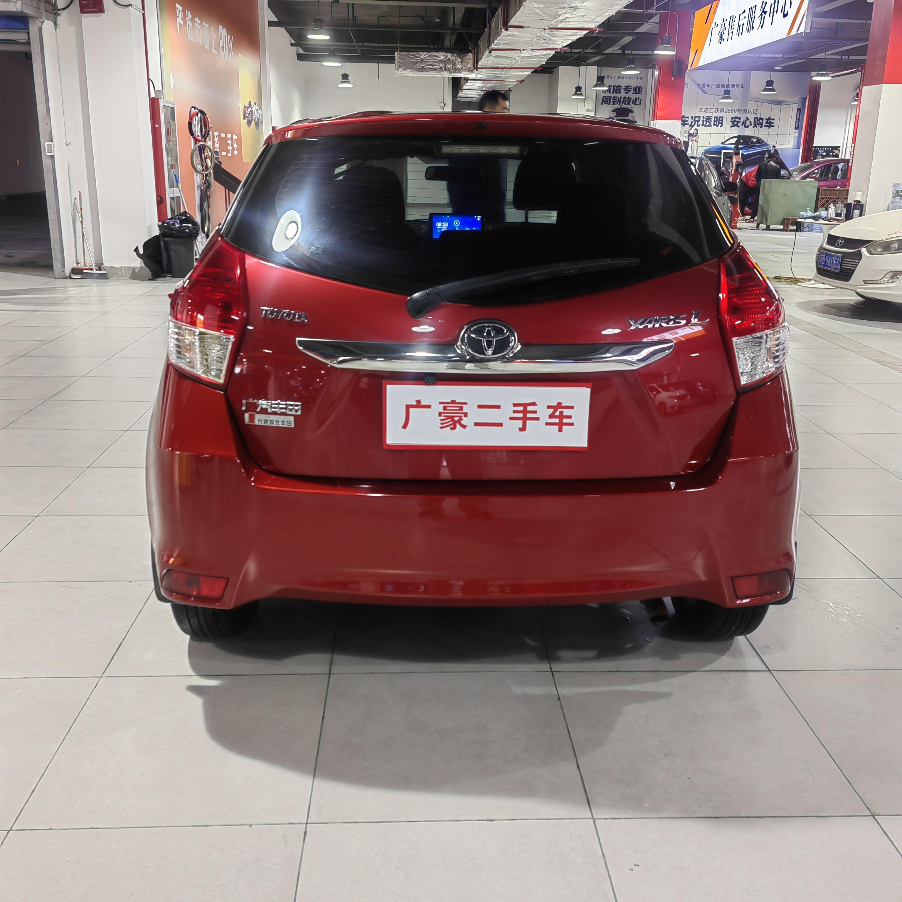 Toyota Yaris 2014 thumb 12