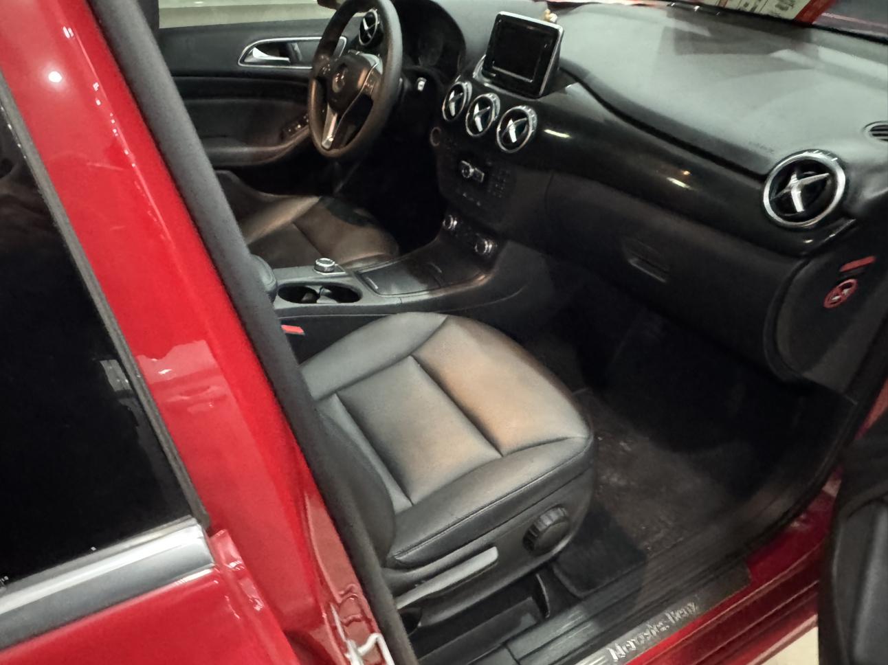 Mercedes-Benz B-Класс 2014 thumb 3