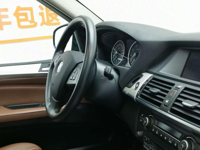 BMW X5 2014 thumb 10
